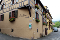 Huset Sipp-Mack, hvor der tales dansk