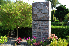 67_Gravsten Ø. Jølby Mors