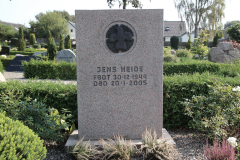 69_Gravsten Ø. Jølby Mors